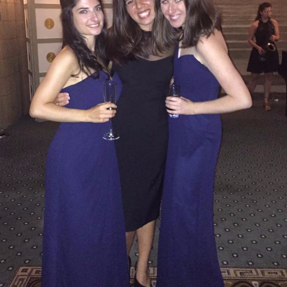 Elegant Deep Blue Sweetheart Cut Gown - Picture 3 of 5